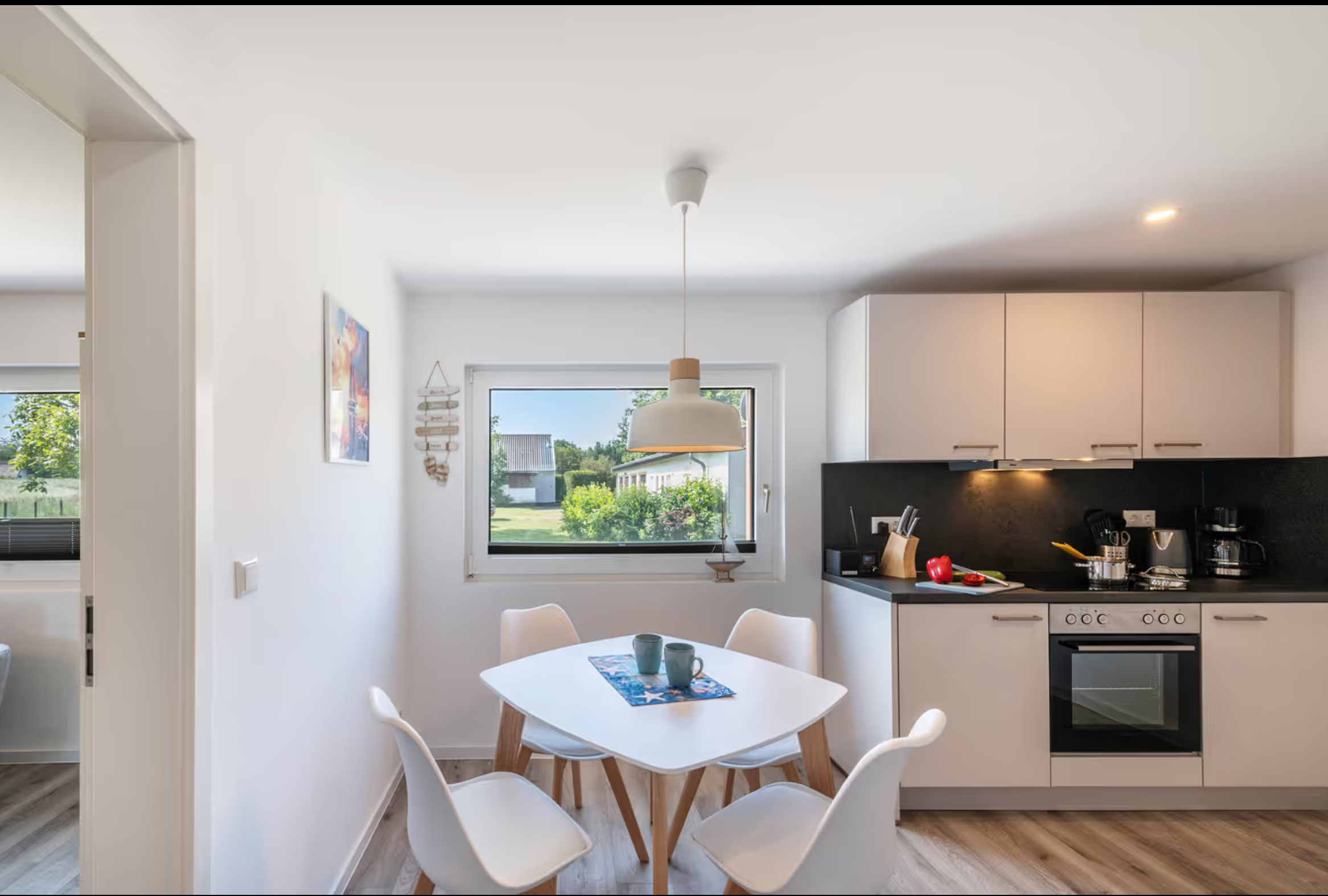 Ferienwohnung 2 Küche und Essplatz