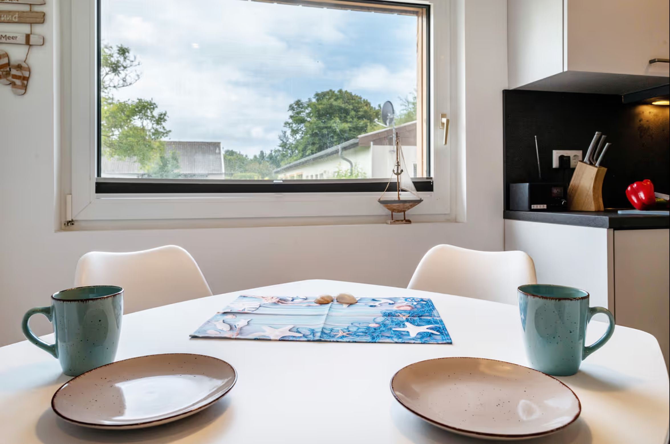 Ferienwohnung 2 Küche und Essplatz